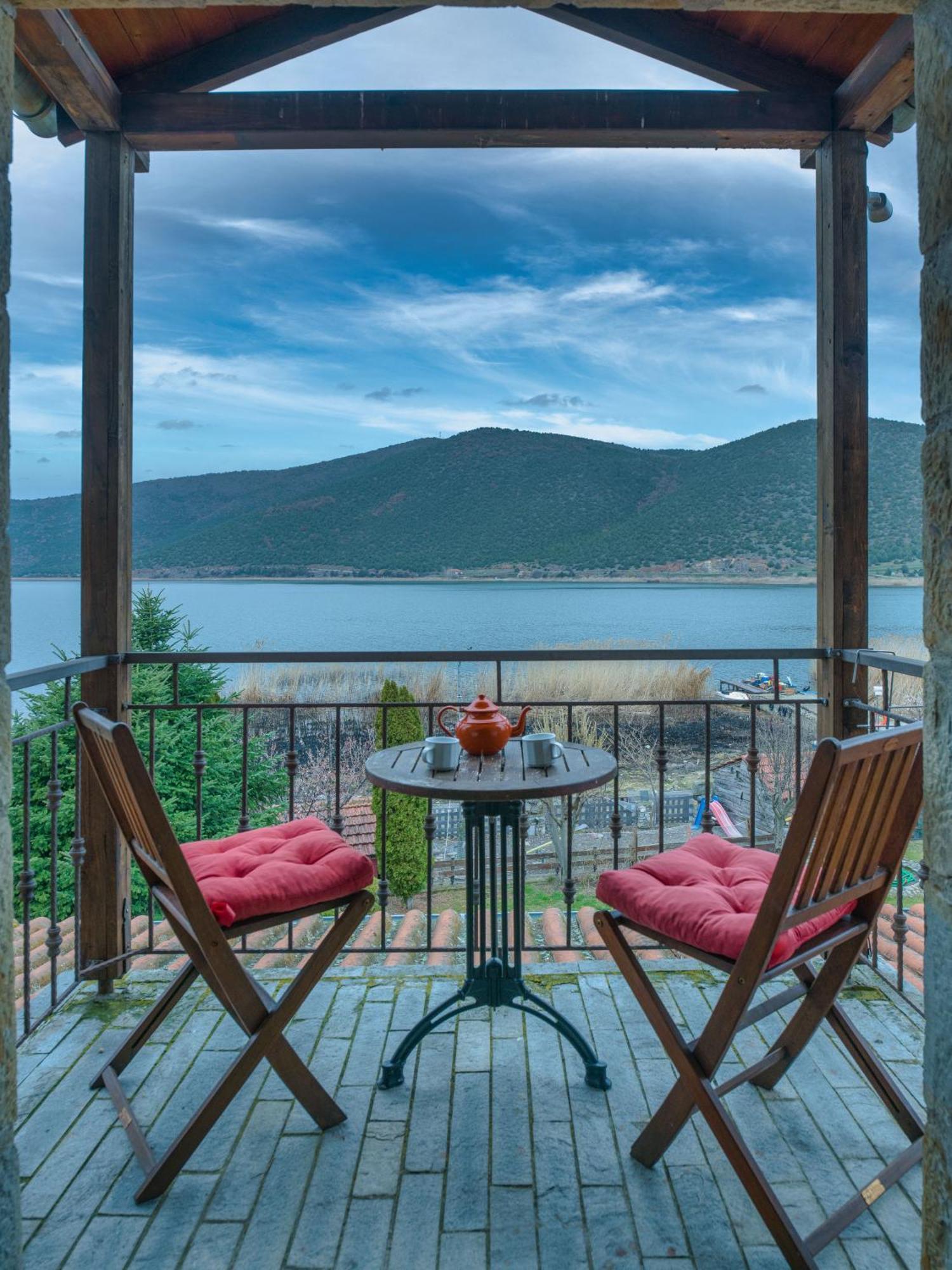 Prespes Lake View Family Apartment Флорина Экстерьер фото